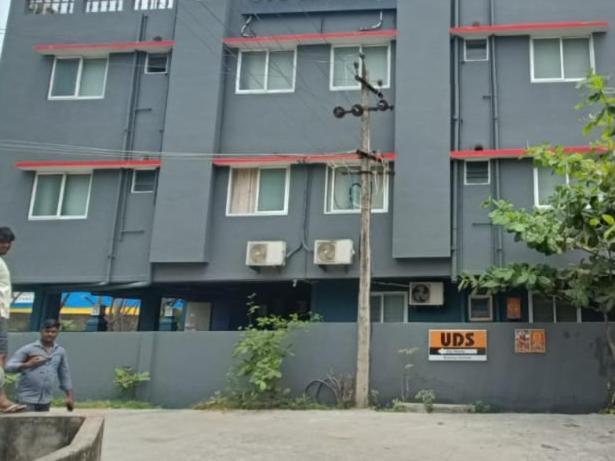 Crayons Hotel Chennai Exterior foto