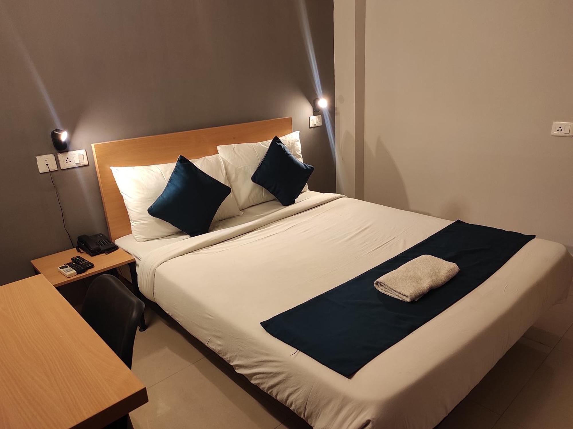 Crayons Hotel Chennai Zimmer foto